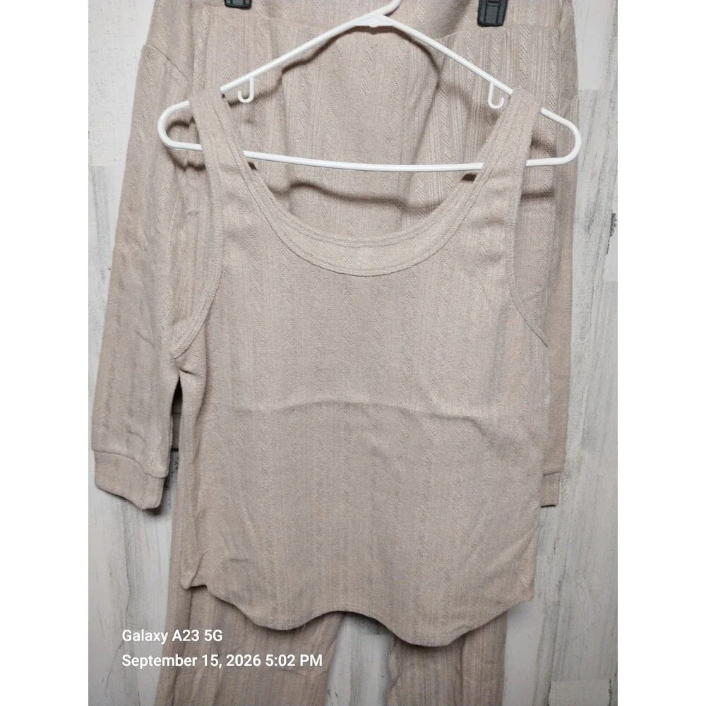 Live2Lounge cardigan underarm